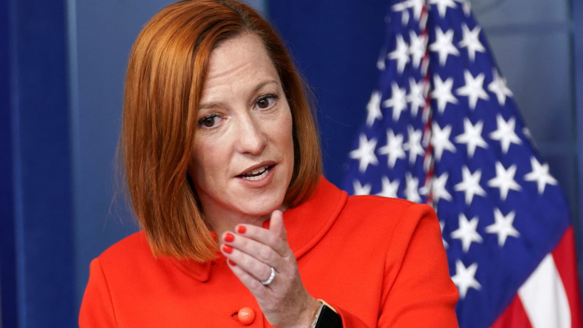 Jen Psaki Height Revealed – See How Tall She Is!